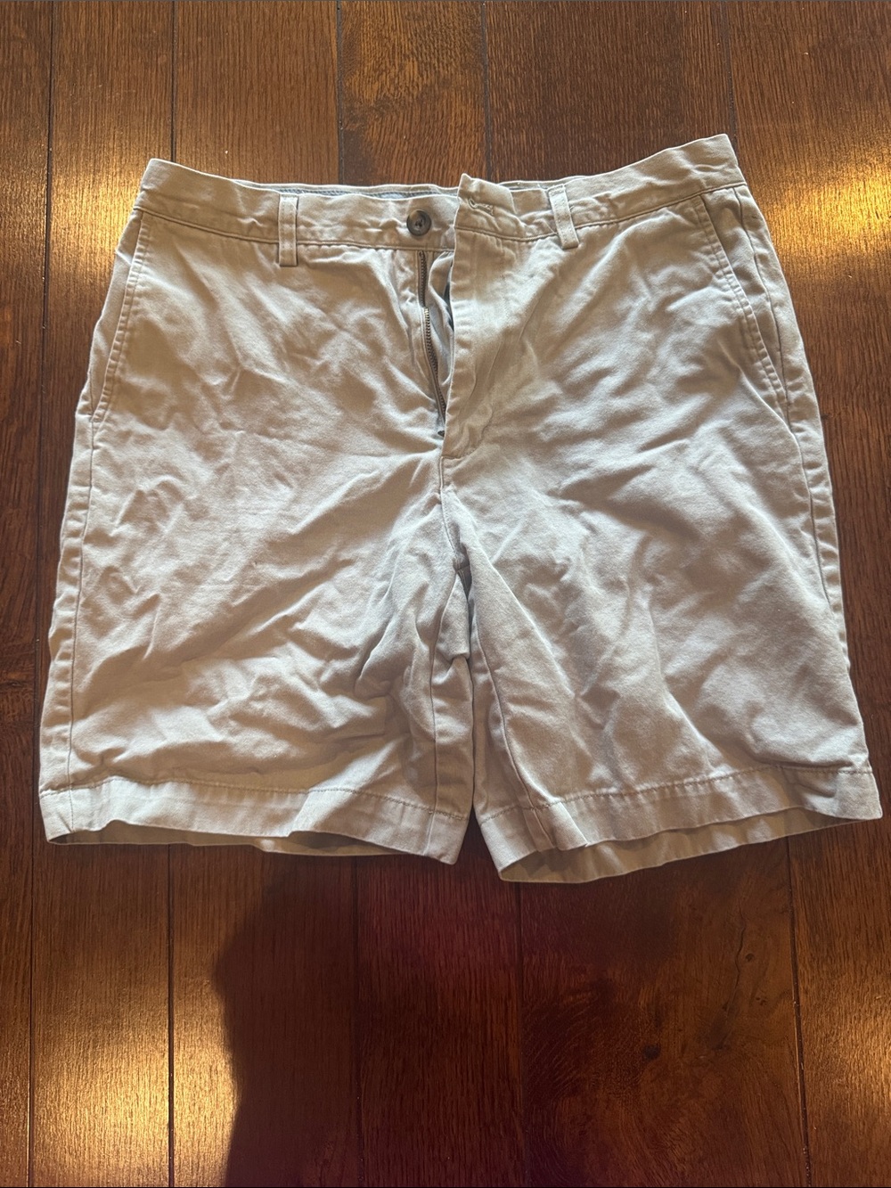 Amazon Essentials Men's Light Gray Flat Front Shorts